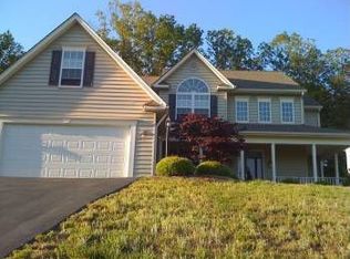1109 Foxvale Ln, Charlottesville, VA 22902