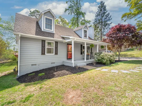 104 Pinetree Dr, Fort Mill, SC 29715