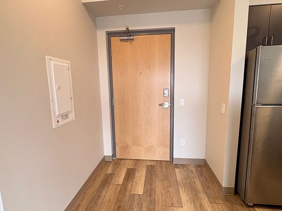 4th image of 99 Pond Mills Rd #1008