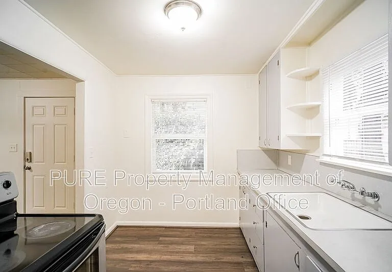 4632 SE 122nd Ave #B — Photo 5
