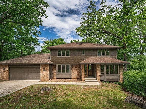 2nd image of 1473 Lake Park Cir