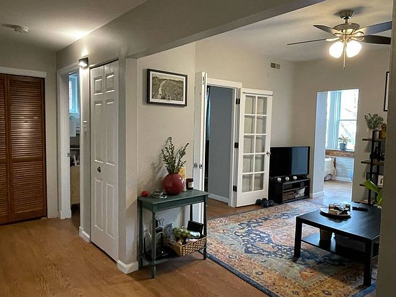 4th image of 3802 McRee Ave #1W