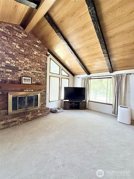 4th image of 522 Golden Street