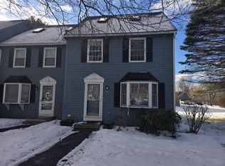 17 Orchard Hills Pkwy, Bangor, ME 04401