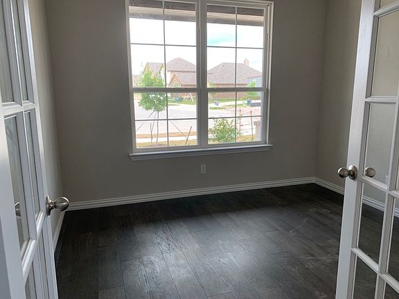 5th image of 312 Welch Folly Ln