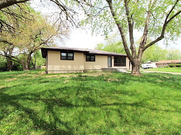 2nd image of 241 Ponderosa Dr