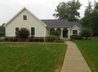 130 Brookpark Dr, Canfield, OH 44406