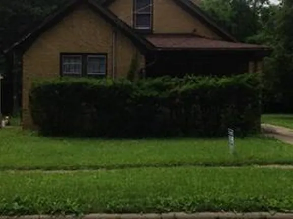 1403 Victoria Ave, Rockford, IL 61102
