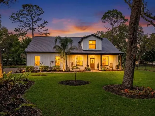 805 Bay Tree Cir, Deland, FL 32724