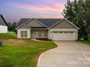 3478 Winters St, Newton, NC 28658