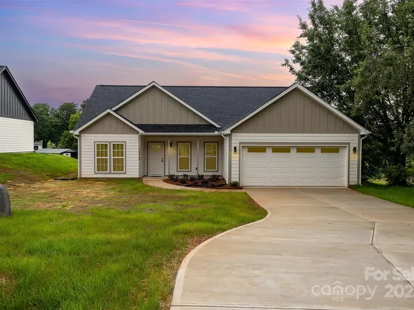 3478 Winters St, Newton, NC 28658