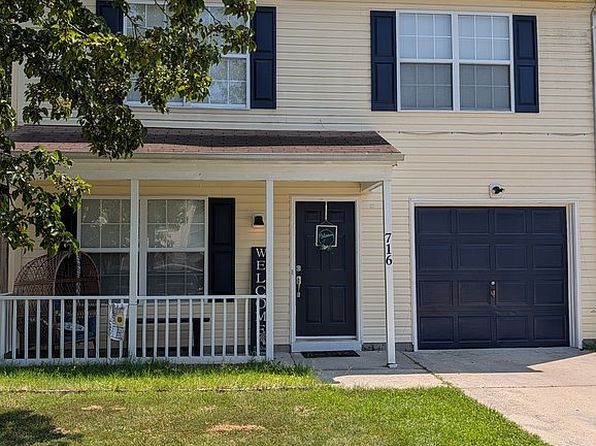 716 Princess Ct