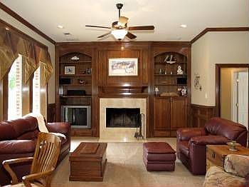2nd image of 1495 Bent Trail Cir