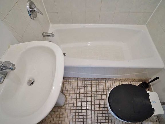 5th image of 94 Avenue A APT 4