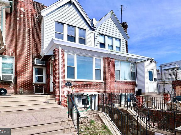 2nd image of 3549 Aldine St