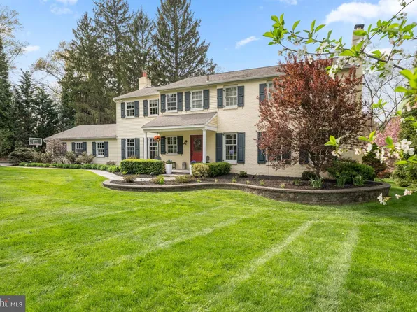 2 Gunning Ln, Gladwyne, PA 19035