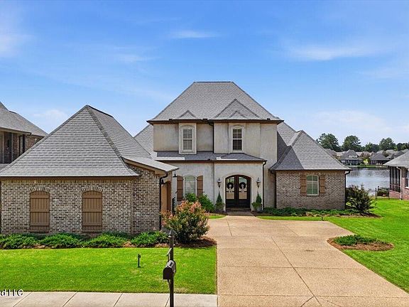 2nd image of 149 Harbor View Dr