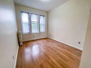 48-41 45th St #3F, Woodside, NY 11377