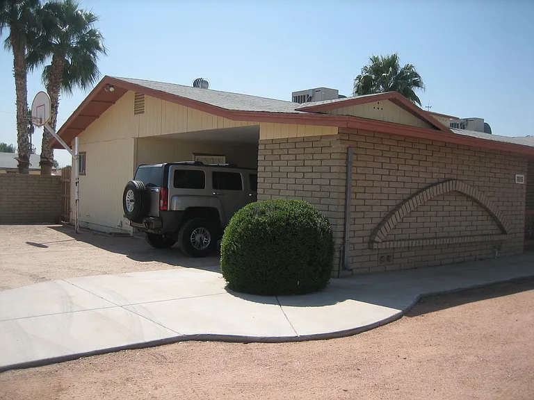 E Thunderbird Rd — Photo 16