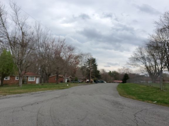 4th image of 520 Pinecrest St