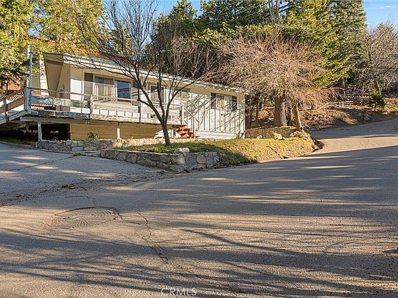 2nd image of 1164 Bear Springs Rd