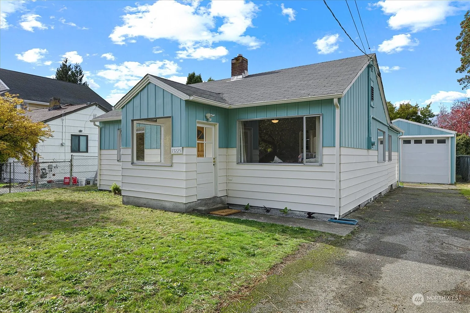 13225 8th Avenue S photo 1