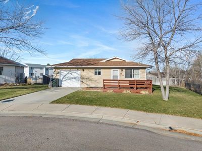 616 Janet Ct, Belle Fourche, SD, 57717