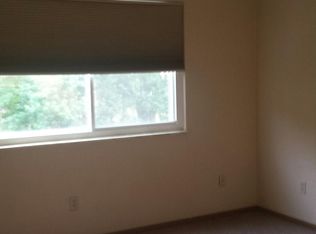 520 Mockingbird St, Troy, IL 62294