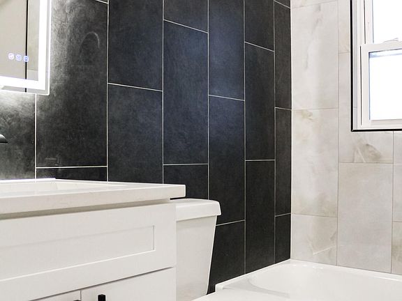 4th image of 1283 Helen St