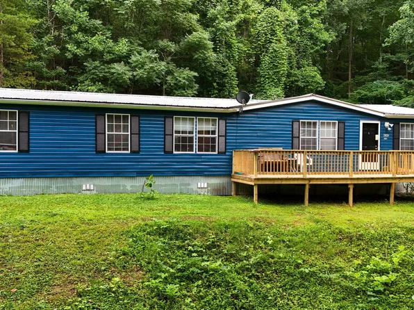 3026 Sugarcane Way, Cosby, TN 37722