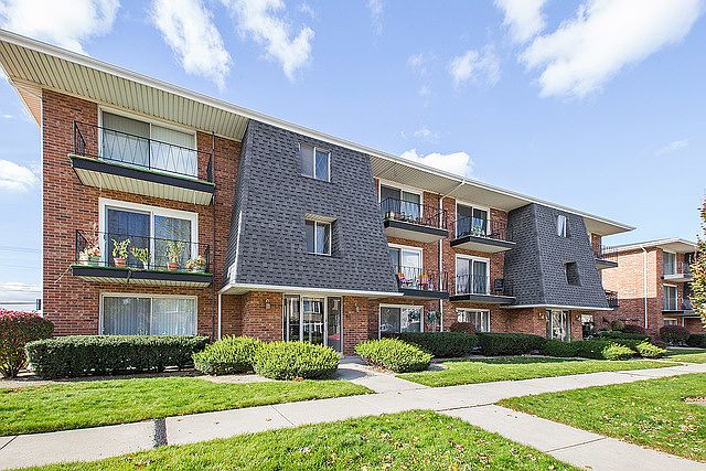 1st image of 10940 S Keating Ave #3A
