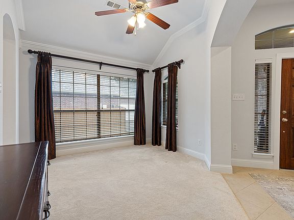 5th image of 3509 Summerfield Dr