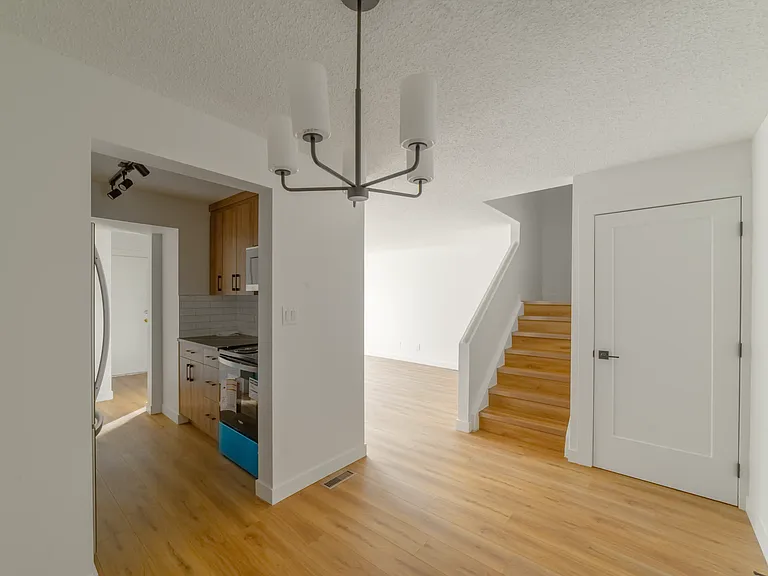 1 Huntington Hl NW — Photo 6