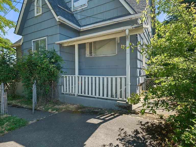7684 N Vancouver Ave #3 — Photo 15
