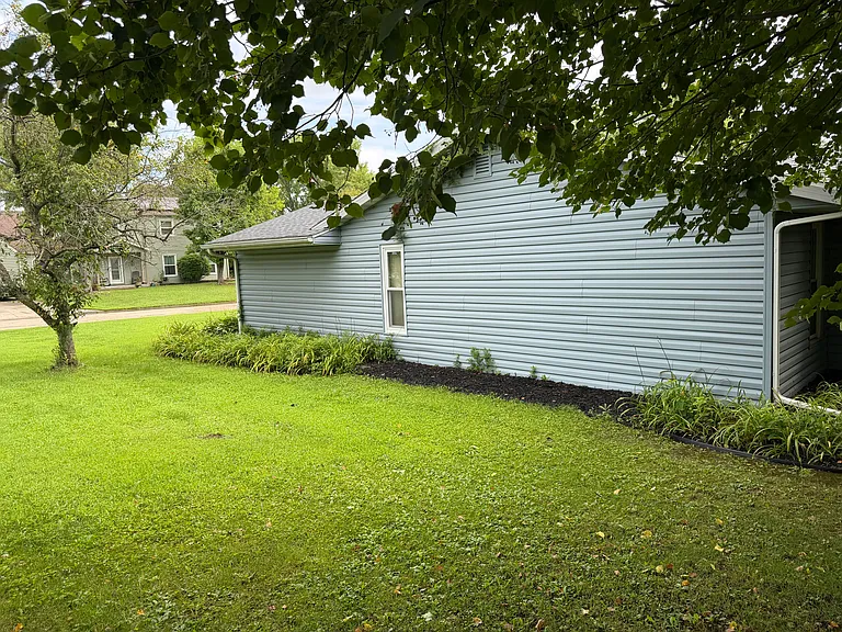 4101 W Coventry Dr — Photo 35