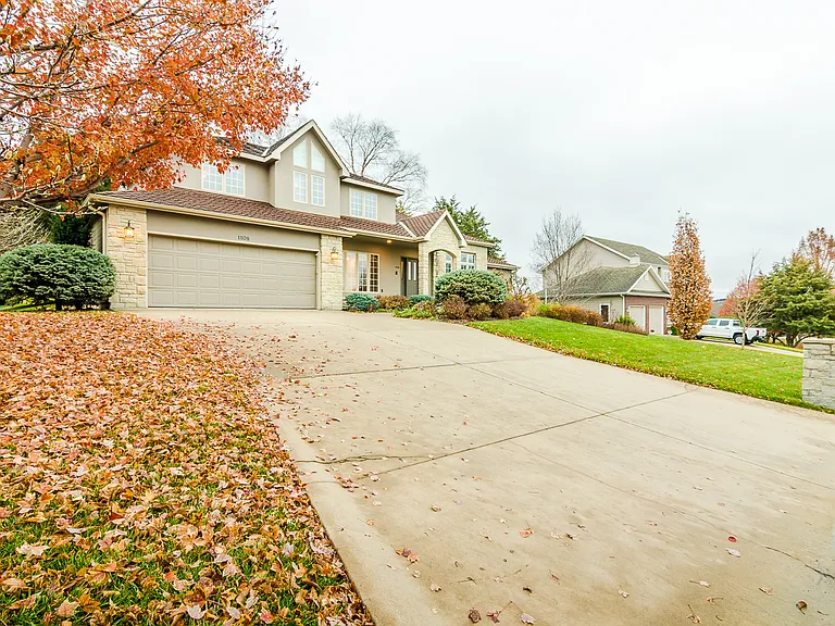 1108 Morgan Ln — Photo 34