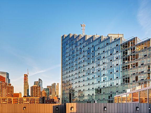 4th image of 550 W 54th St APT 620