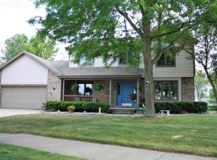 5141 Killarney Dr, Holt, MI 48842