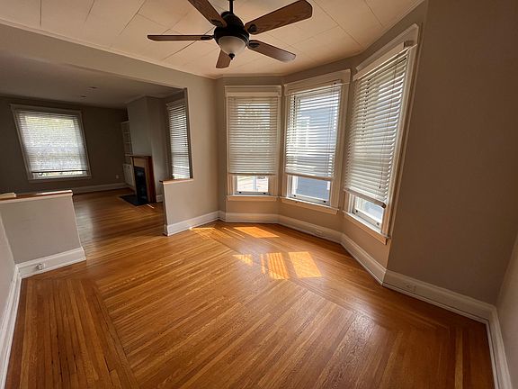 3rd image of 3315 Westside Ave
