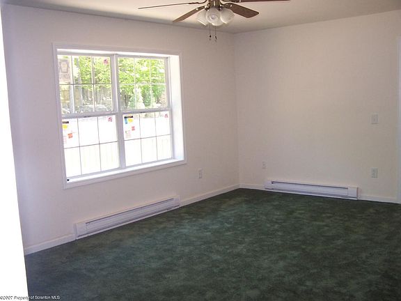 4th image of 1251 Woodview Ter