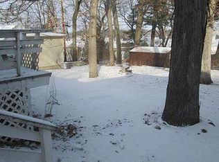 514 Sunset Valley, Twin Lakes, WI 53181