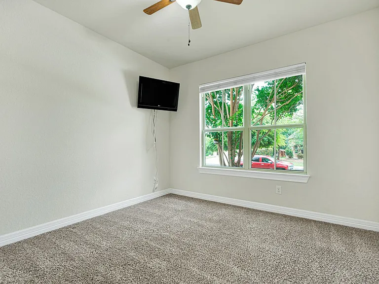 10407 Palmera Dr — Photo 11