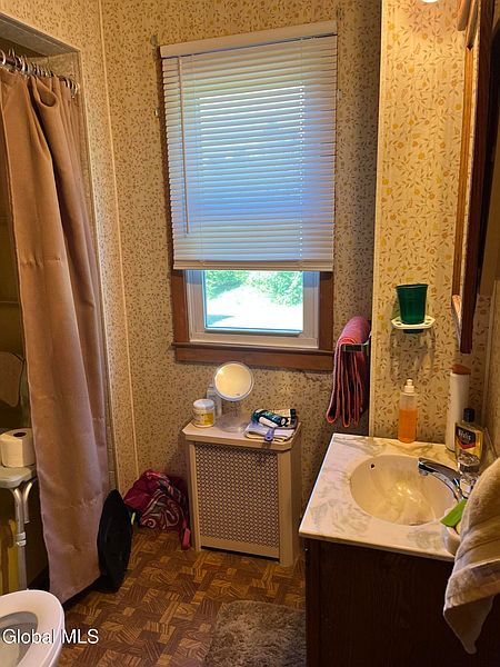 5th image of 3460 Carman Road