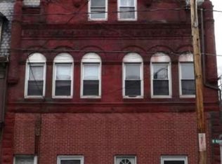 700 W Market St, Pottsville, PA 17901