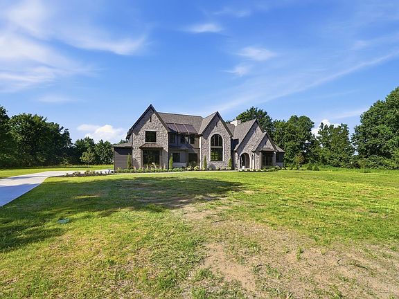5th image of 10475 Harrison Rd