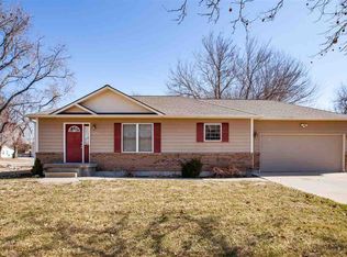 2044 Green Ave, Manhattan, KS 66502