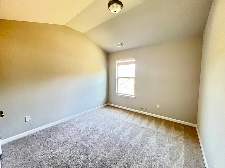 3705 Prospect Point Dr — Photo 17