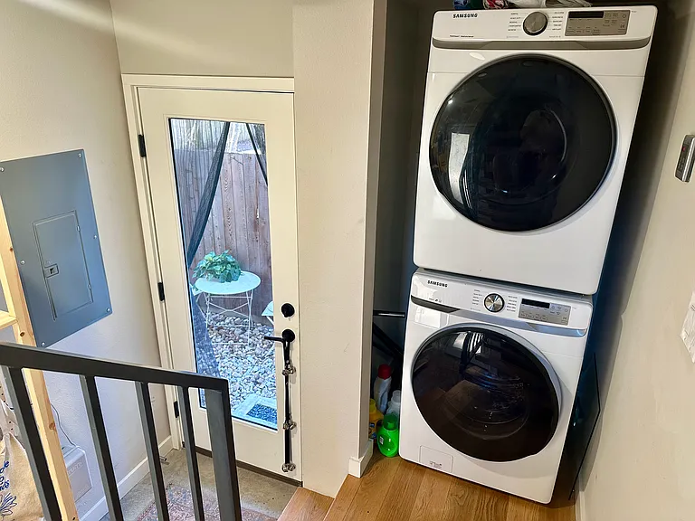 913 Duncan Ln #105 — Photo 18