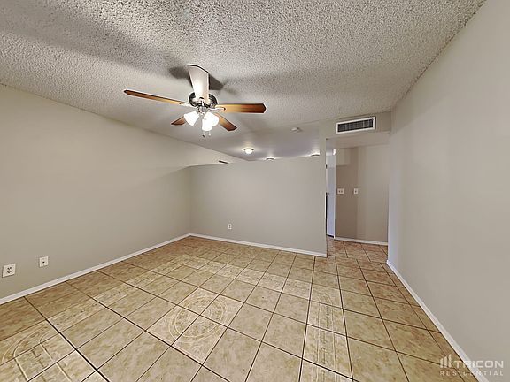 3rd image of 4631 W Mission Ln