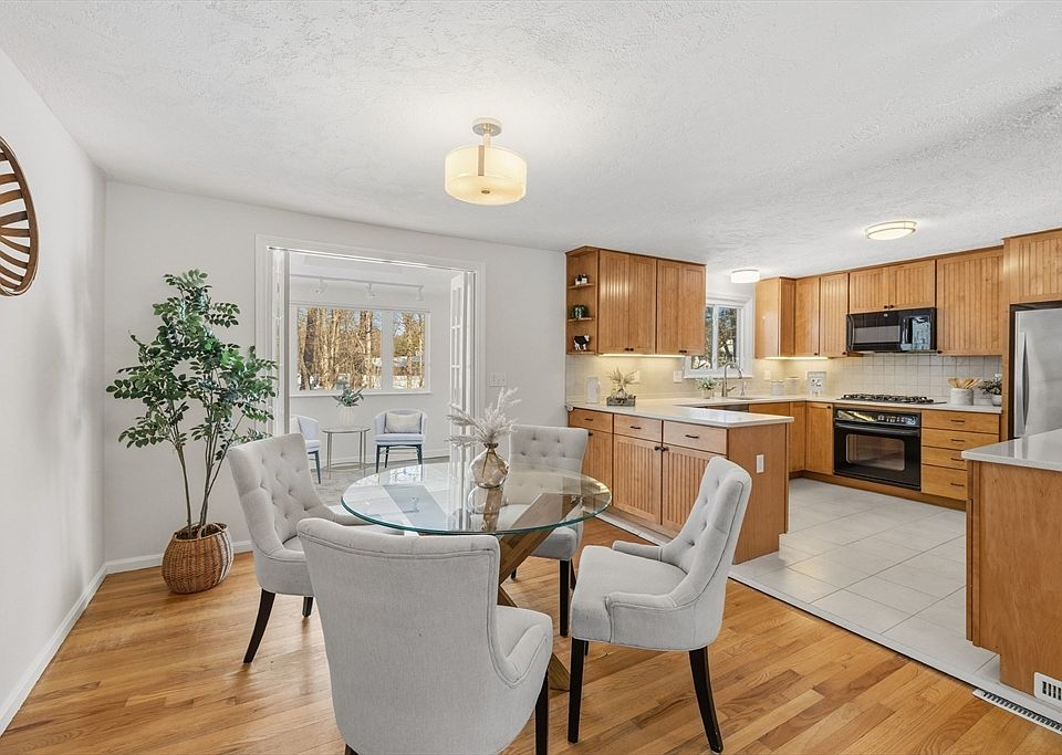 1st image of 41 Dunster Rd